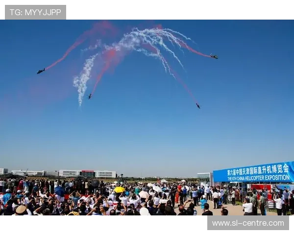 现场直击：玉昆从空军到陆军亮相