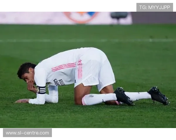 维维安缺席训练 奥萨苏纳战是否出战成疑